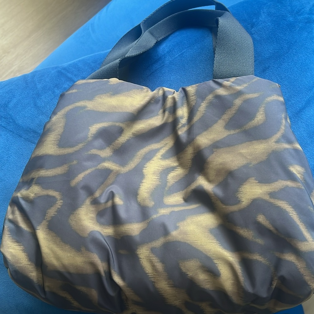 COS Handbag - Picture 7 of 9